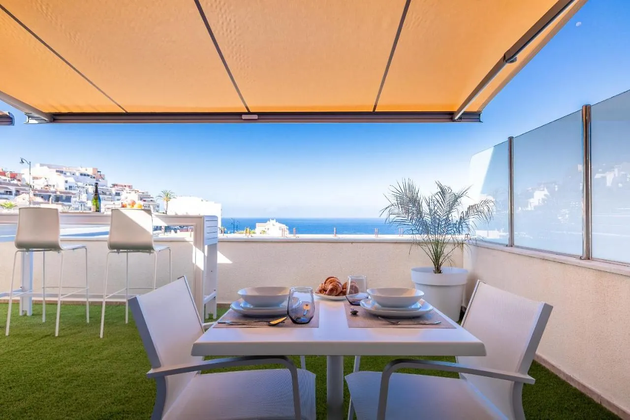 Rooftop Suite Balcon De Los Gigantes Puerto de Santiago  Spain